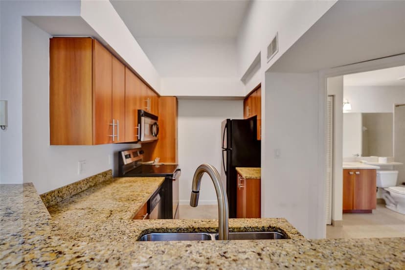 1050 Crystal Way, Delray Beach FL 33444