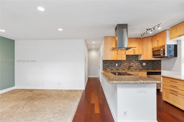 854 Normandy R # 854, Delray Beach FL 33484 - Delray Beach, FL - Photo 3