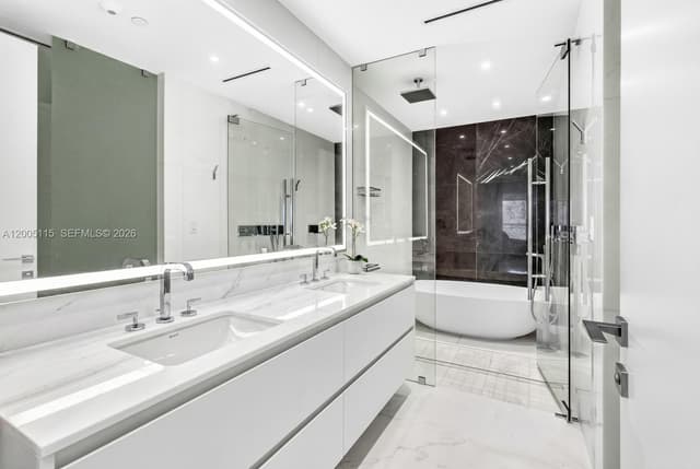 300 Biscayne Blvd Way # 1002, Miami FL 33131 - Miami, FL - Photo 7