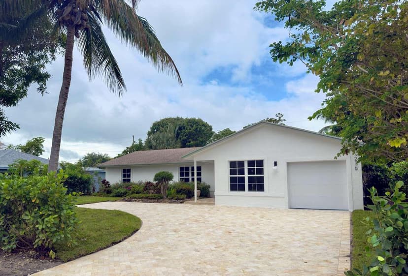 236 SE 3rd Avenue, Delray Beach FL 33483