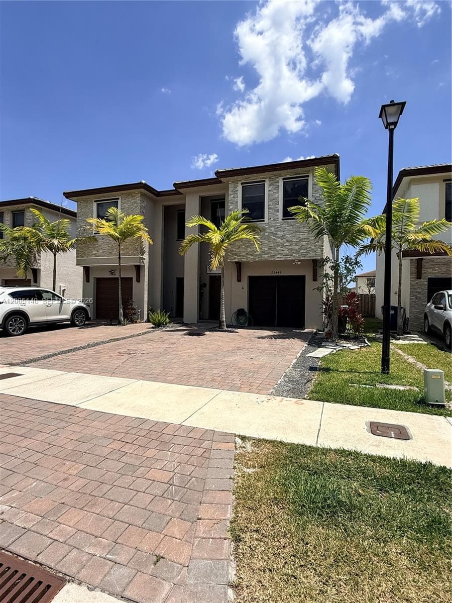 25441 SW 109th Ave, Miami FL 33032
