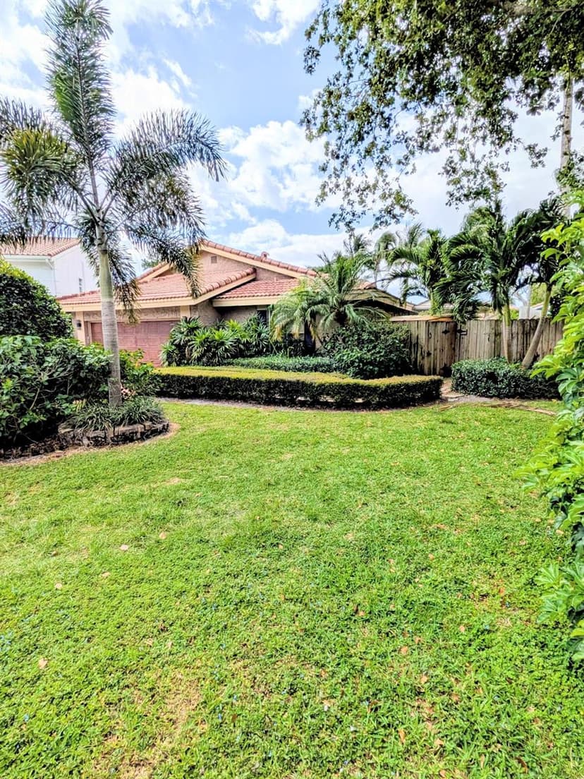 21089 Brookshire Terrace, Boca Raton FL 33433