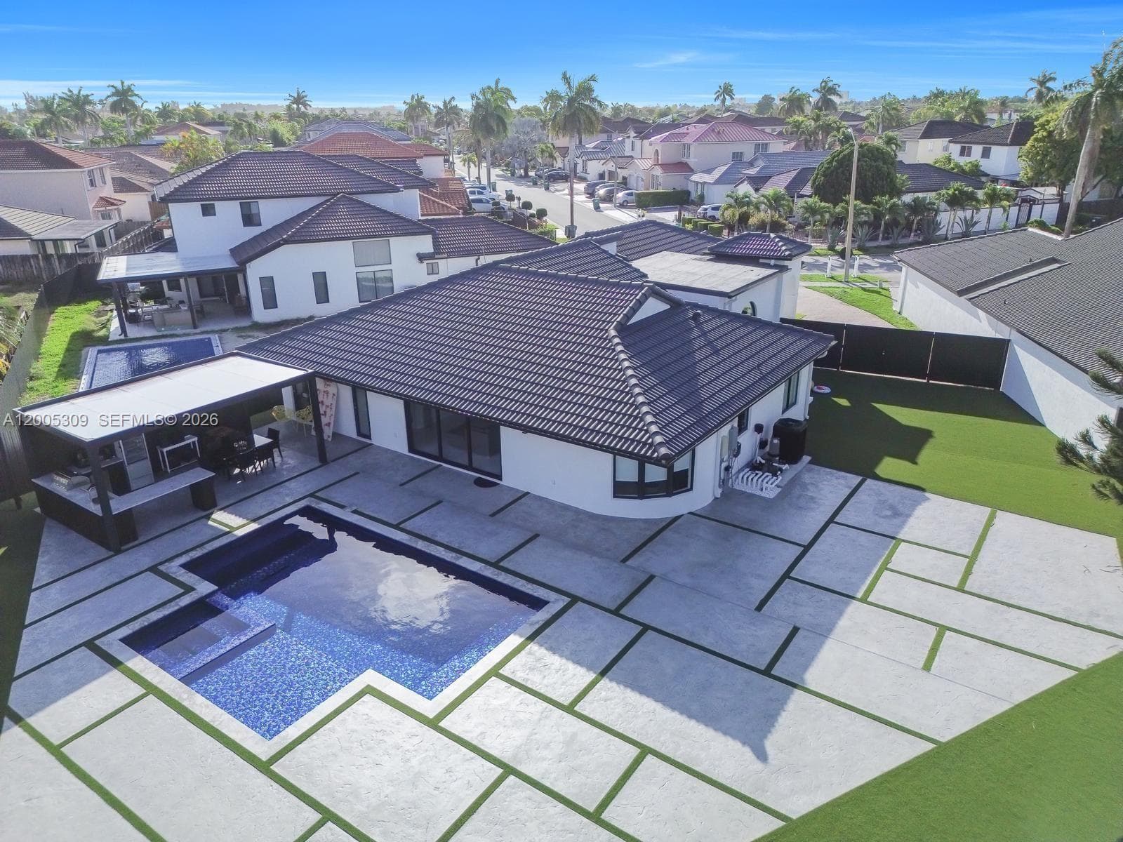 990 NW 131st Ave, Miami FL 33182 - Miami, FL - Photo 1