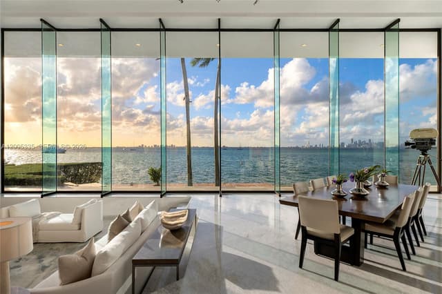 485 W Matheson Dr, Key Biscayne FL 33149 - Key Biscayne, FL - Photo 2