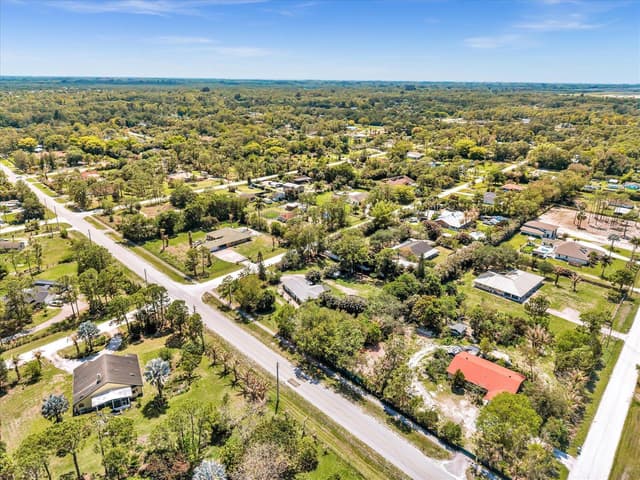 5209 Coconut Boulevard, FL 33411 - Photo 6