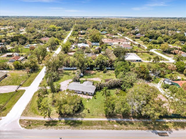 5209 Coconut Boulevard, FL 33411 - Photo 7