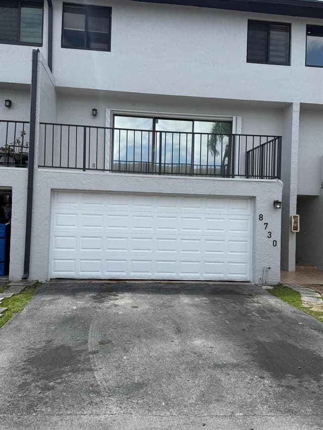 8730 SW 154th Cir Place, Miami FL 33193 - Miami, FL - Photo 2