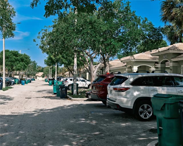 13264 Old Biscayne Dr # 403, Homestead FL 33033 - Homestead, FL - Photo 3