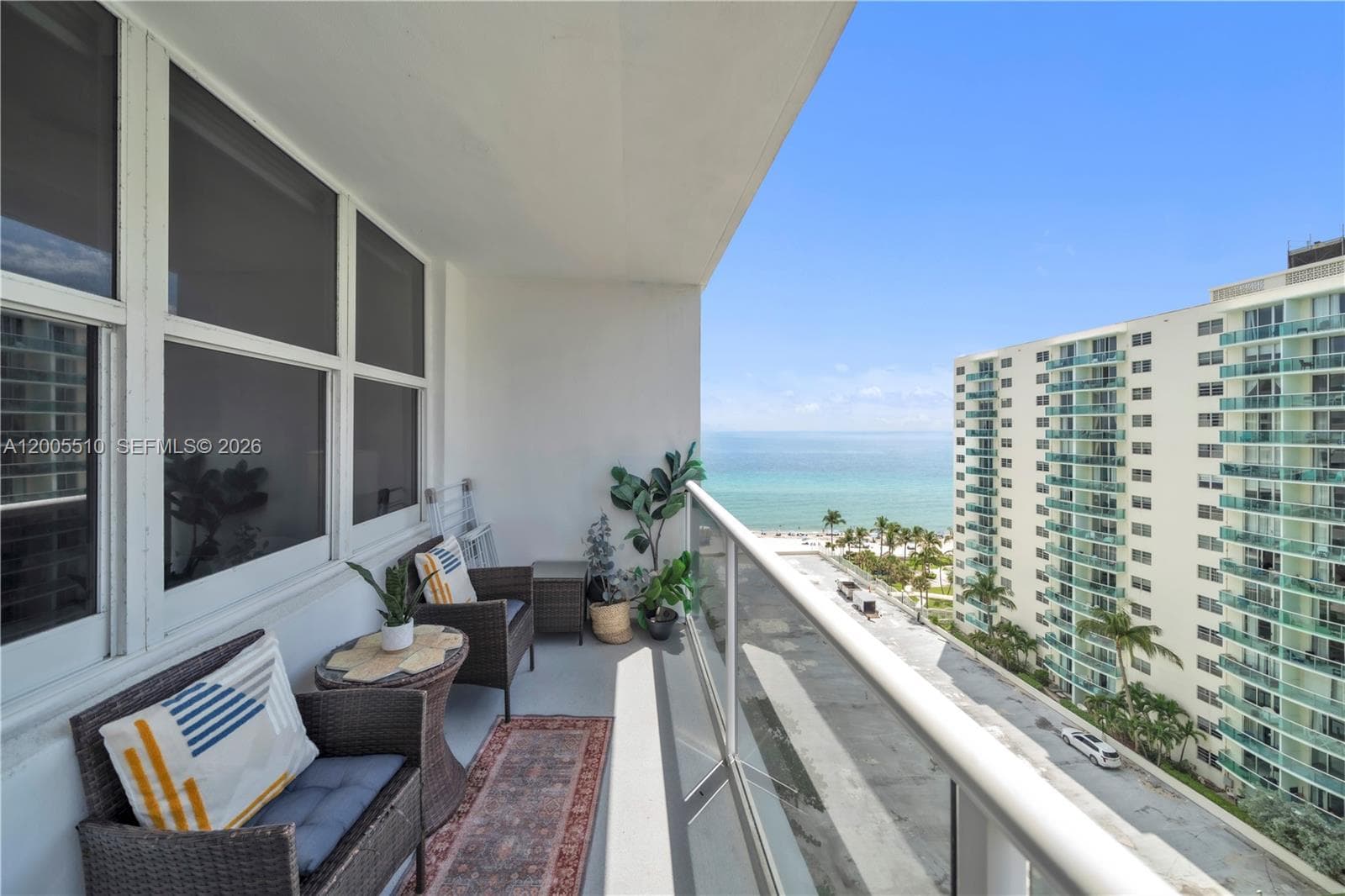 3725 S Ocean Dr # 1220, Hollywood FL 33019 - Hollywood, FL - Photo 1