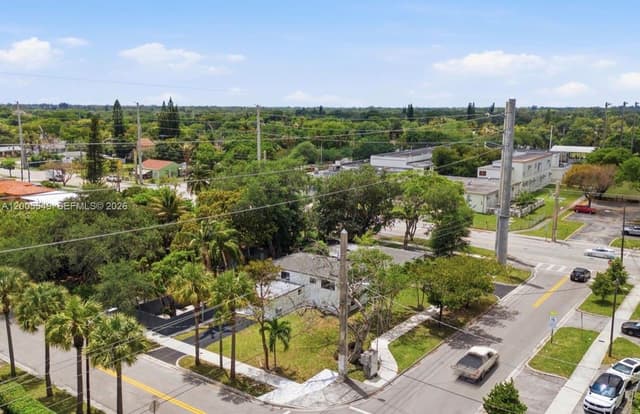 1810 NE 161st St, North Miami Beach FL 33162 - North Miami Beach, FL - Photo 6
