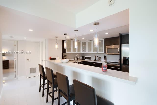 100 NE BAYVIEW DR # 226, Sunny Isles Beach FL 33160 - Sunny Isles Beach, FL - Photo 5