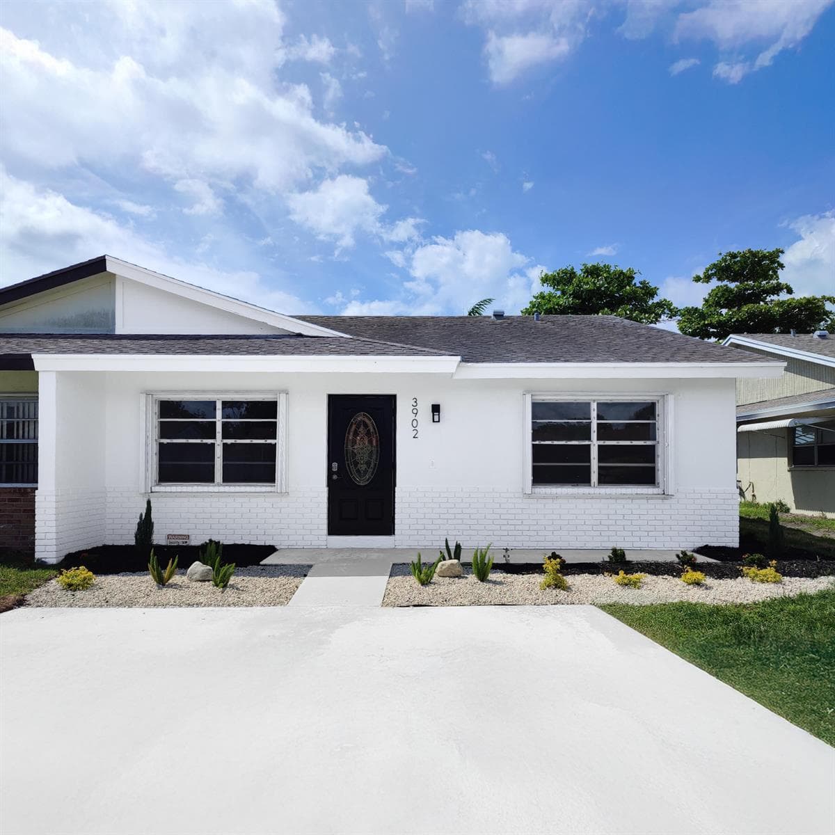 3902 Harwood Street, West Palm Beach FL 33403