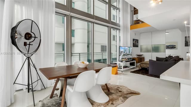 90 SW 3rd St # 308, Miami FL 33130 - Miami, FL - Photo 6