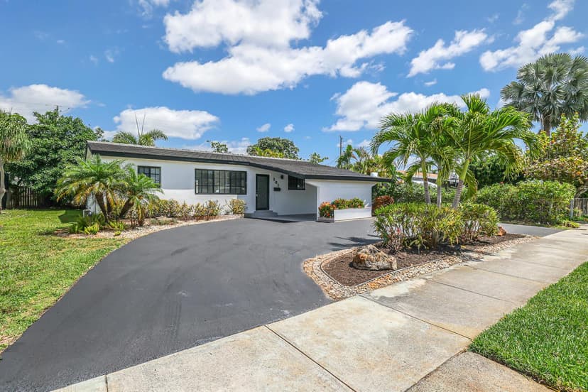 101 NE 57th Court, Fort Lauderdale FL 33334