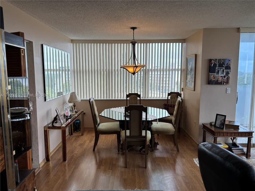 1200 NE Miami Gardens Dr # 606W, Miami FL 33179