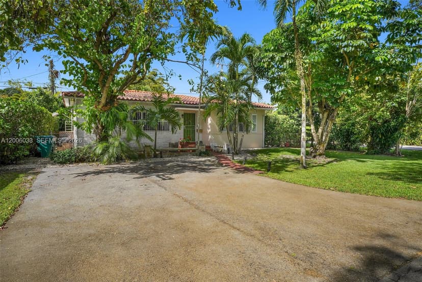 4401 SW 16th St, Miami FL 33134