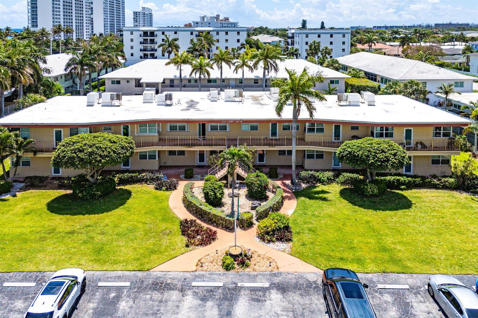 930 Osceola Drive # 9, Boca Raton FL 33432