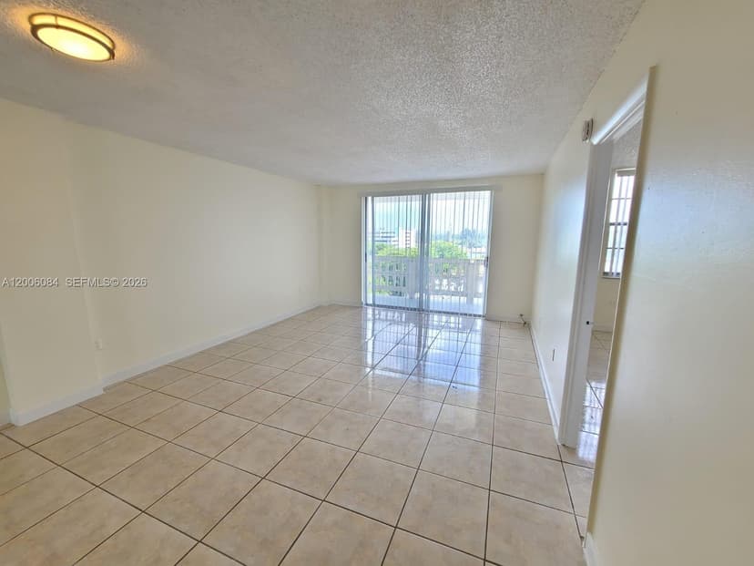 15600 NW 7th Ave # 709, Miami FL 33169