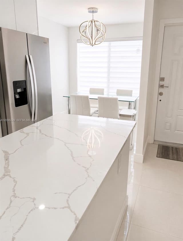 8224 NW 9th Ct # 3, Plantation FL 33324 - Plantation, FL - Photo 6