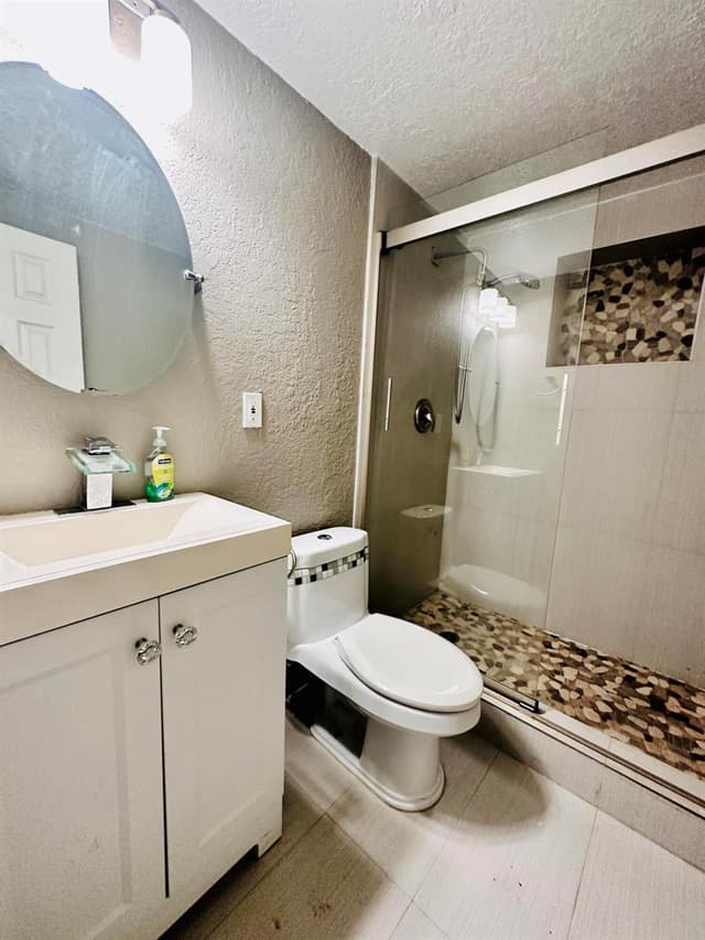 1118 N E Street, FL 33460 - Photo 6