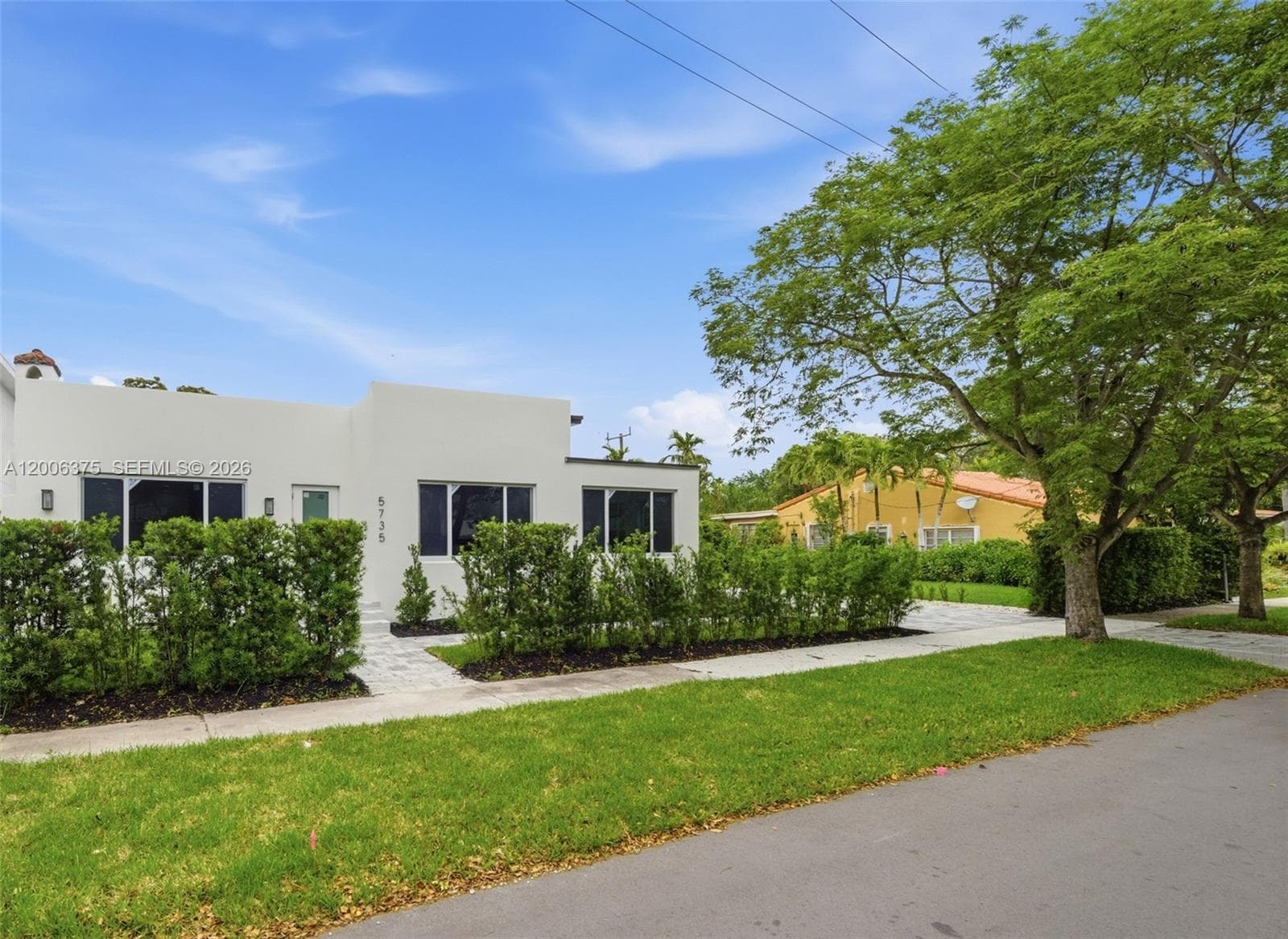 5735 SW 12th St, West Miami FL 33144
