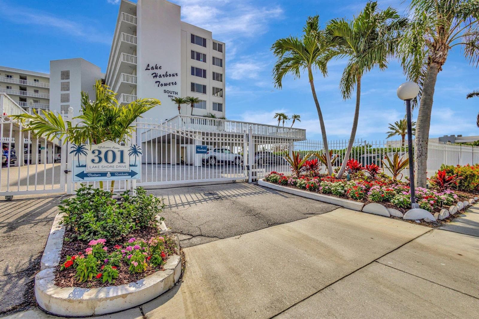 301 Lake Shore Drive # 503, Lake Park FL 33403 - Lake Park, FL - Photo 1