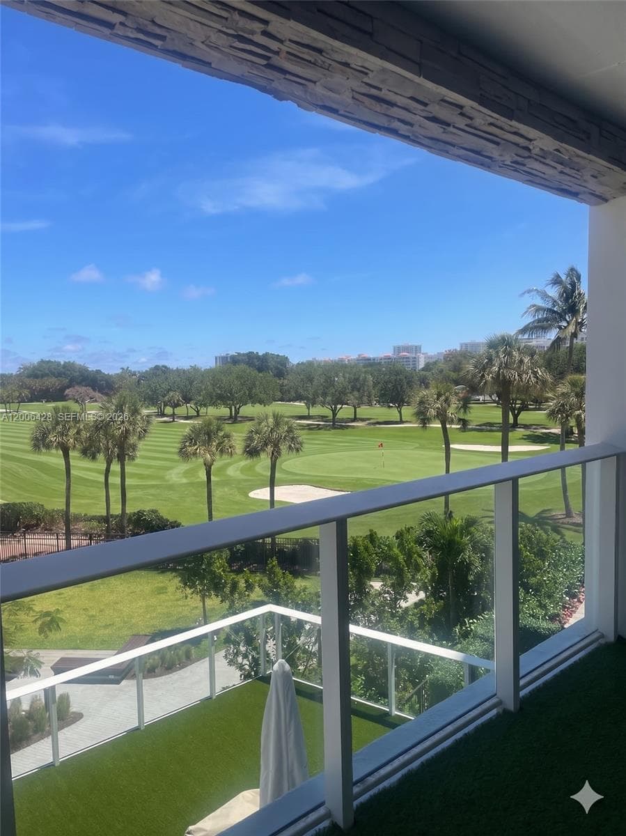 220 SE Mizner Blvd # 321, Boca Raton FL 33432 - Boca Raton, FL - Photo 1