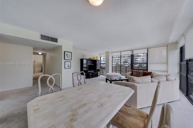 600 NE 36th St # 421, Miami FL 33137 - Miami, FL - Photo 4