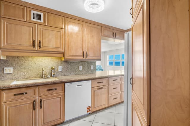 111 N Pompano Beach Boulevard # 1609, Pompano Beach FL 33062 - Pompano Beach, FL - Photo 3