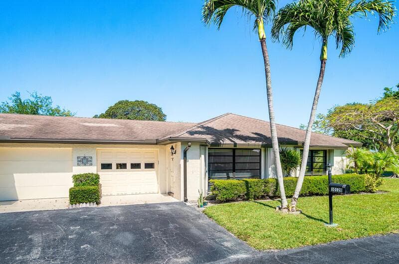 10120 Eaglewood Terrace # B, Boynton Beach FL 33436 - Boynton Beach, FL - Photo 1