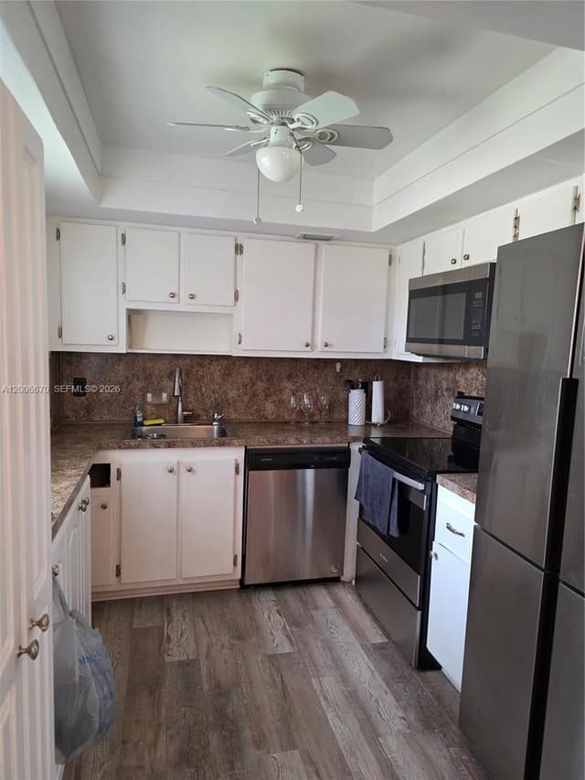 232 E Saxony E # 232, Delray Beach FL 33446 - Delray Beach, FL - Photo 2