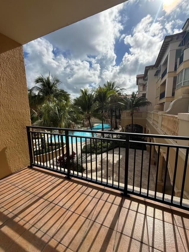 16102 Emerald Estates Drive # 212, Weston FL 33331 - Weston, FL - Photo 3