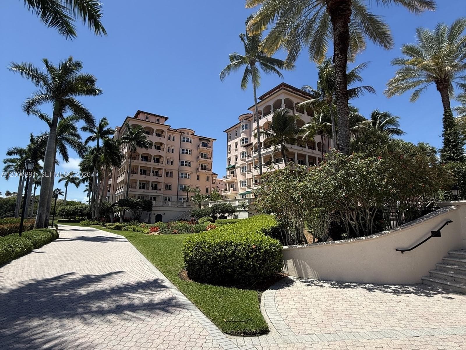 13643 Deering Bay Dr # 146, Coral Gables FL 33158