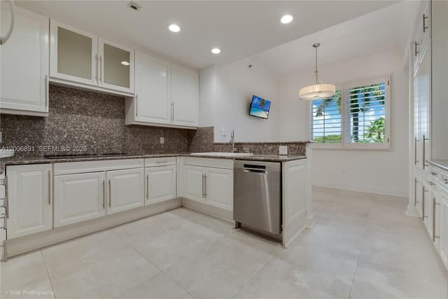 13643 Deering Bay Dr # 146, Coral Gables FL 33158 - Coral Gables, FL - Photo 5