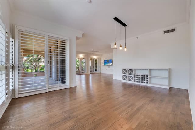 13643 Deering Bay Dr # 146, Coral Gables FL 33158 - Coral Gables, FL - Photo 4