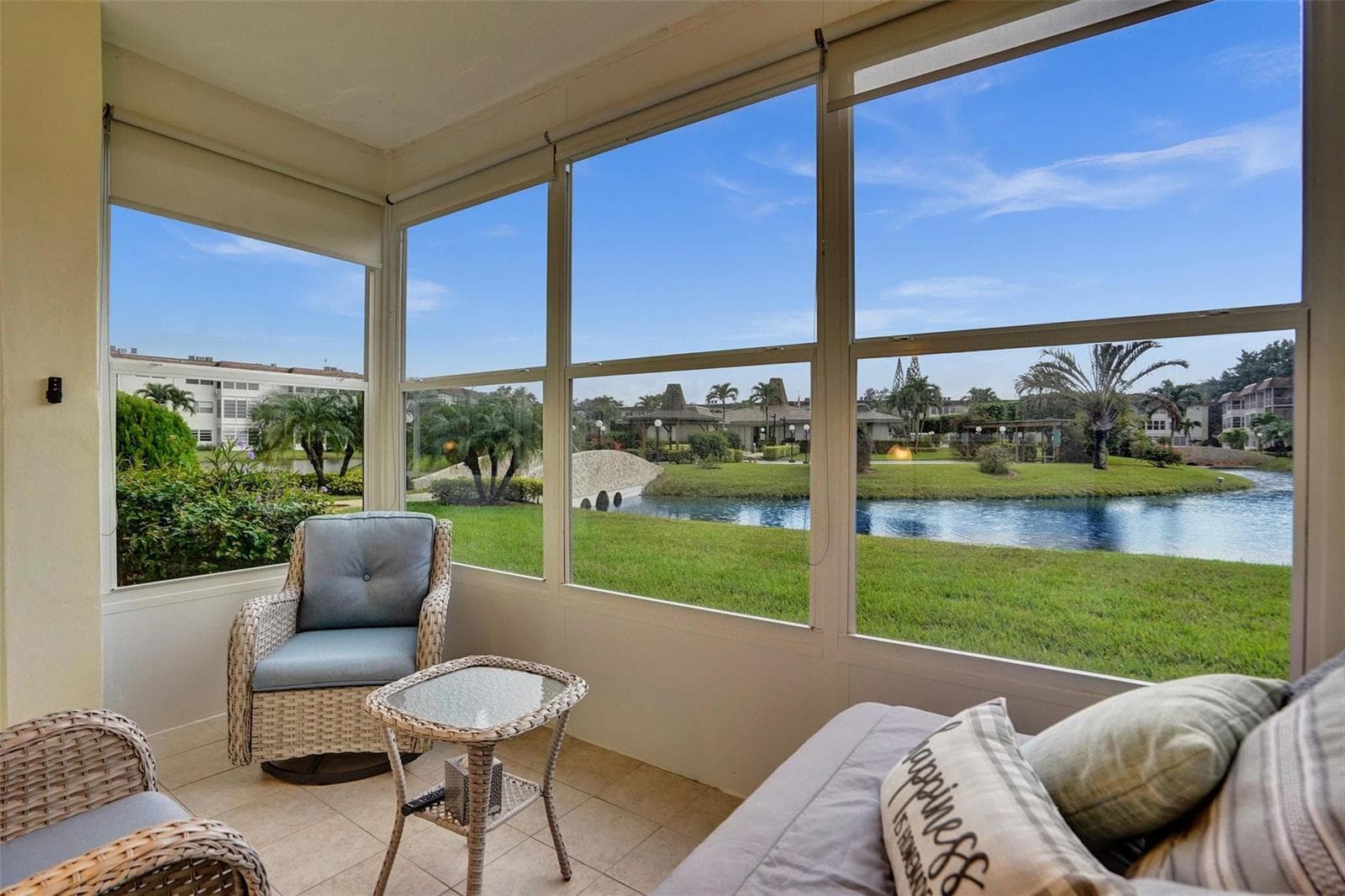 4706 NW 36th Street # 409, Lauderdale Lakes FL 33319 - Lauderdale Lakes, FL - Photo 1