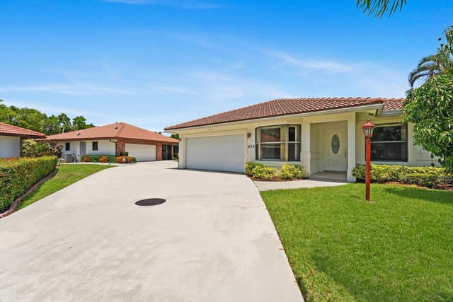 375 NW 42nd Street, Boca Raton FL 33431 - Boca Raton, FL - Photo 2