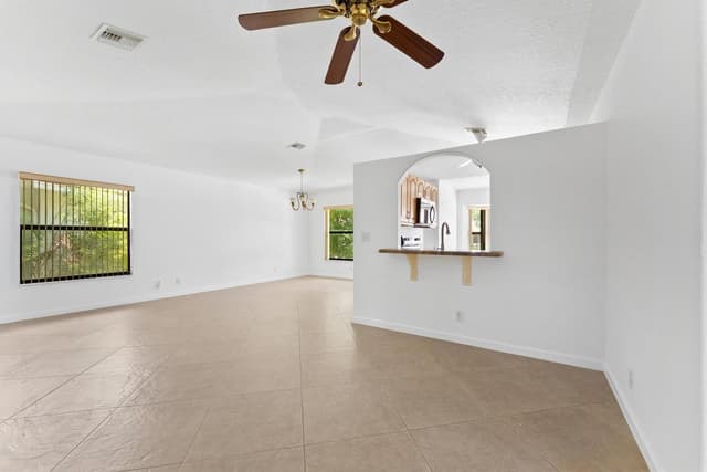 375 NW 42nd Street, Boca Raton FL 33431 - Boca Raton, FL - Photo 7