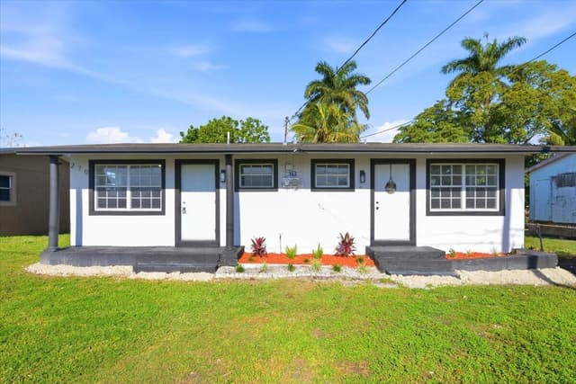 270 SW 10th Avenue, South Bay FL 33493 - South Bay, FL - Photo 3