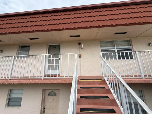 12009 Poinciana Boulevard # 207, Royal Palm Beach FL 33411 - Royal Palm Beach, FL - Photo 3