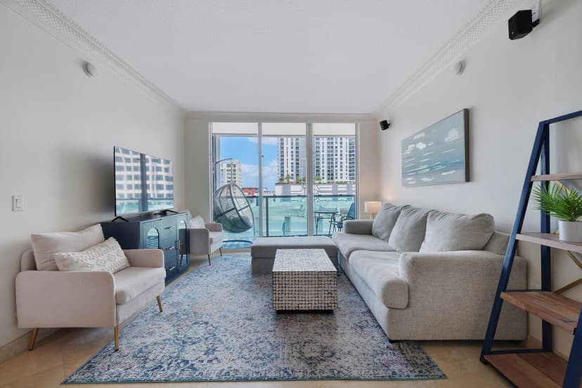 350 SE 2nd Street # 860, Fort Lauderdale FL 33301