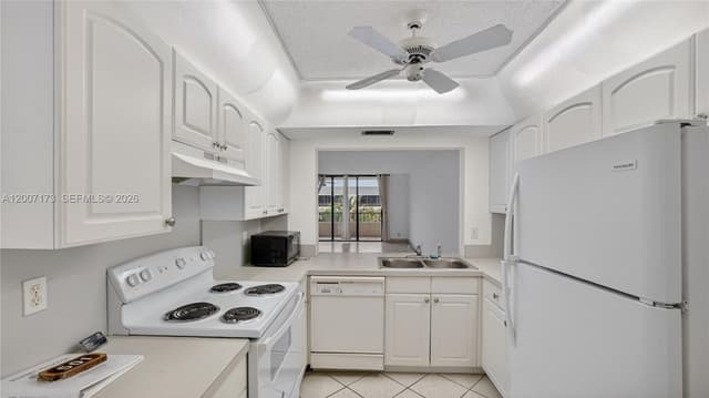 1850 Homewood Blvd # 5010, Delray Beach FL 33445 - Delray Beach, FL - Photo 6
