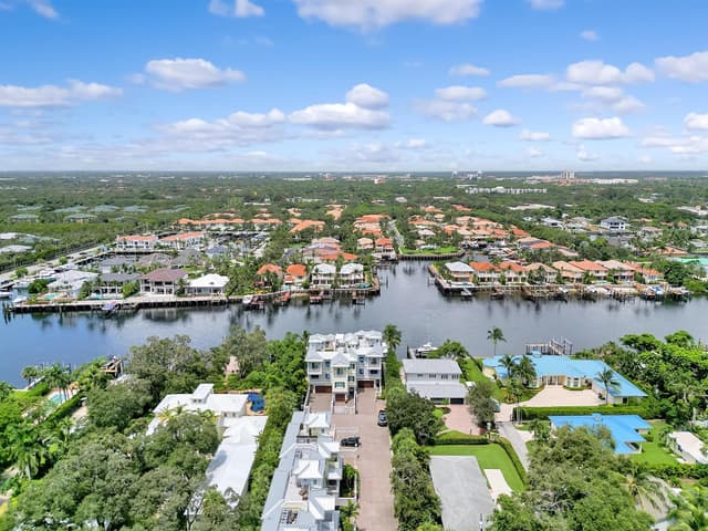 1045 Harbor Villas Drive # 5, North Palm Beach FL 33408 - North Palm Beach, FL - Photo 2
