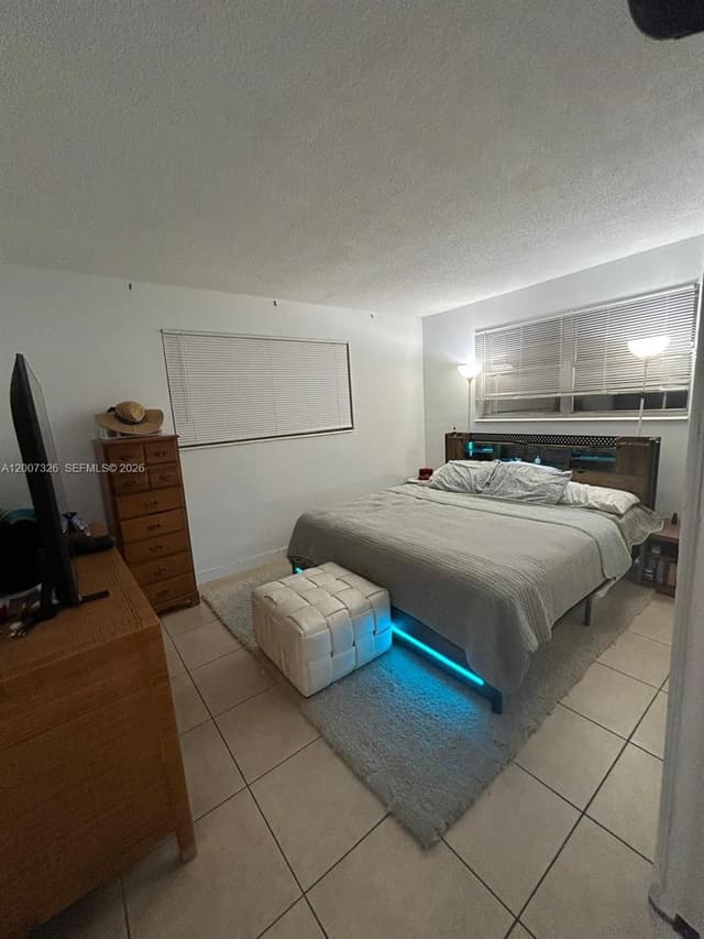 1100 NE 1st Ct # 104, Hallandale Beach FL 33009 - Hallandale Beach, FL - Photo 4