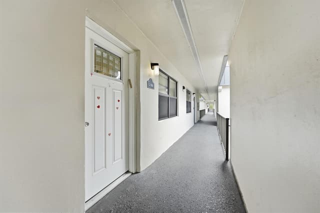 566 Piedmont L, Delray Beach FL 33484 - Delray Beach, FL - Photo 3