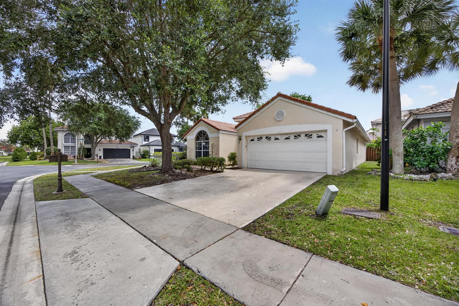 10870 Old Bridgeport Lane, Boca Raton FL 33498 - Boca Raton, FL - Photo 1