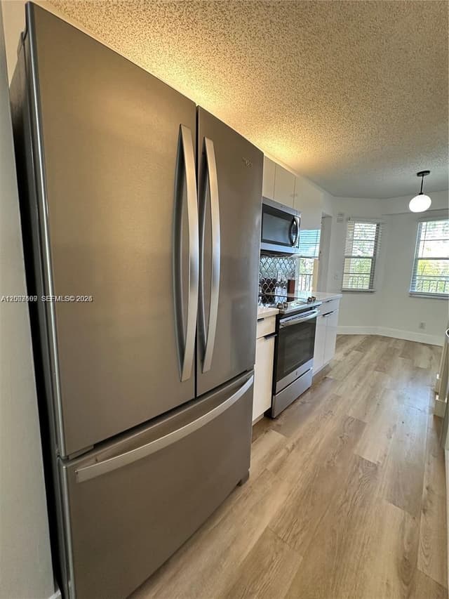 1300 SW 124th Ter # 408P, Pembroke Pines FL 33027 - Pembroke Pines, FL - Photo 2