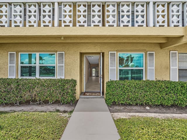 1151 Calamondin Terrace, Delray Beach FL 33445 - Delray Beach, FL - Photo 4