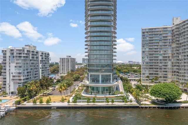 175 25 RD # 3303, Miami FL 33129 - Miami, FL - Photo 5