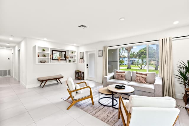 2417 NE 19th Avenue, Wilton Manors FL 33305 - Wilton Manors, FL - Photo 4